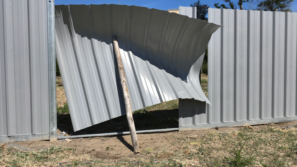 Fence repairs Perth